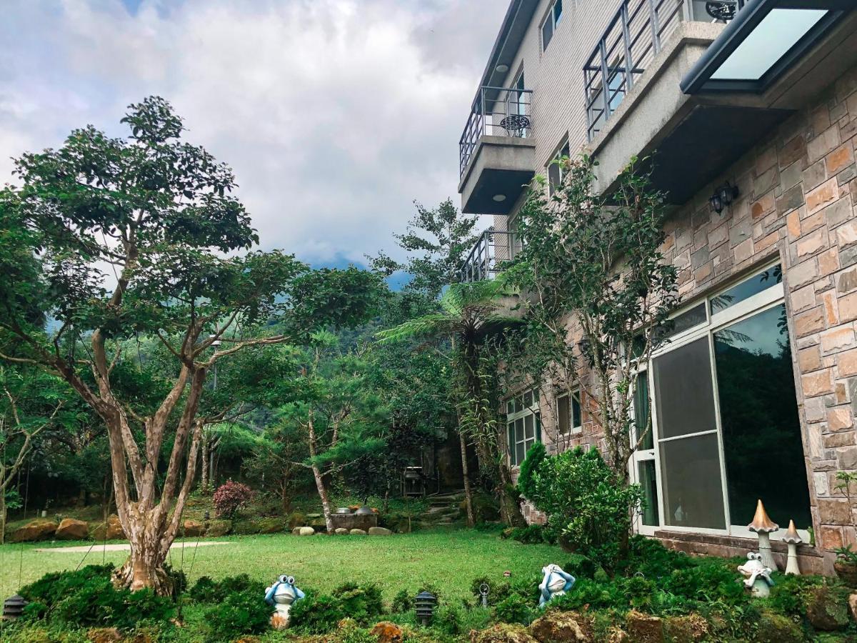 溪頭吉野民宿ji-Ye Lugu Lake Exterior photo